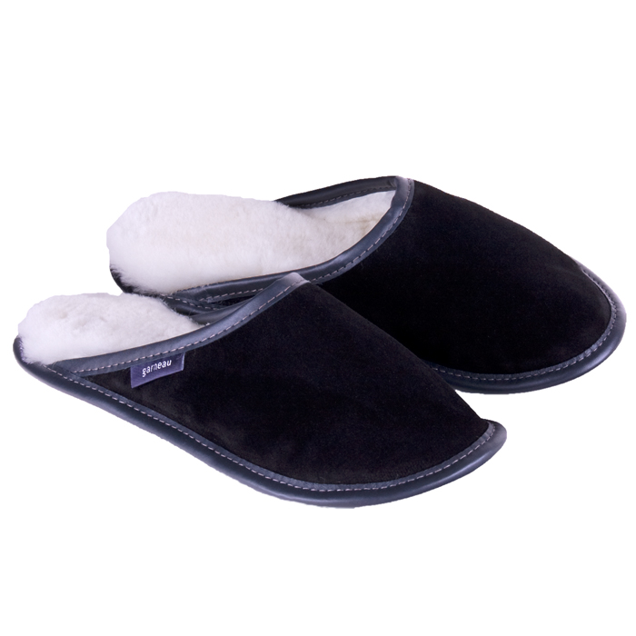 Garneau-sheepskin-slippers-300-black.jpg