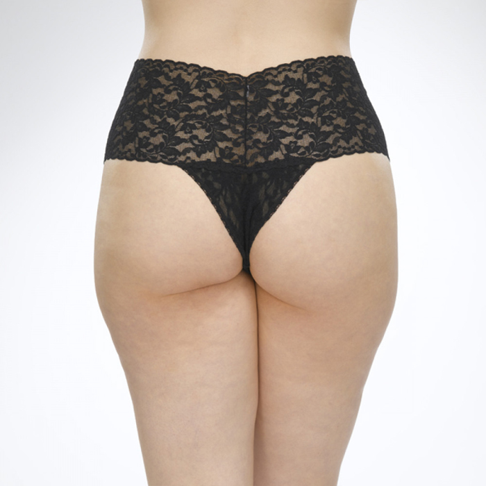 Hanky-Panky-Signature-Lace- 9K1926X-Retro-Plus-Thong-black
