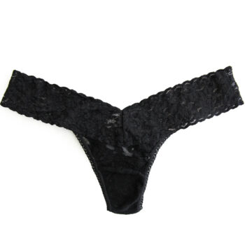 hanky-panky-4911-signature-lace-low-rise-thong-black hanky-panky-4911-signature-lace-low-rise-thong-black
