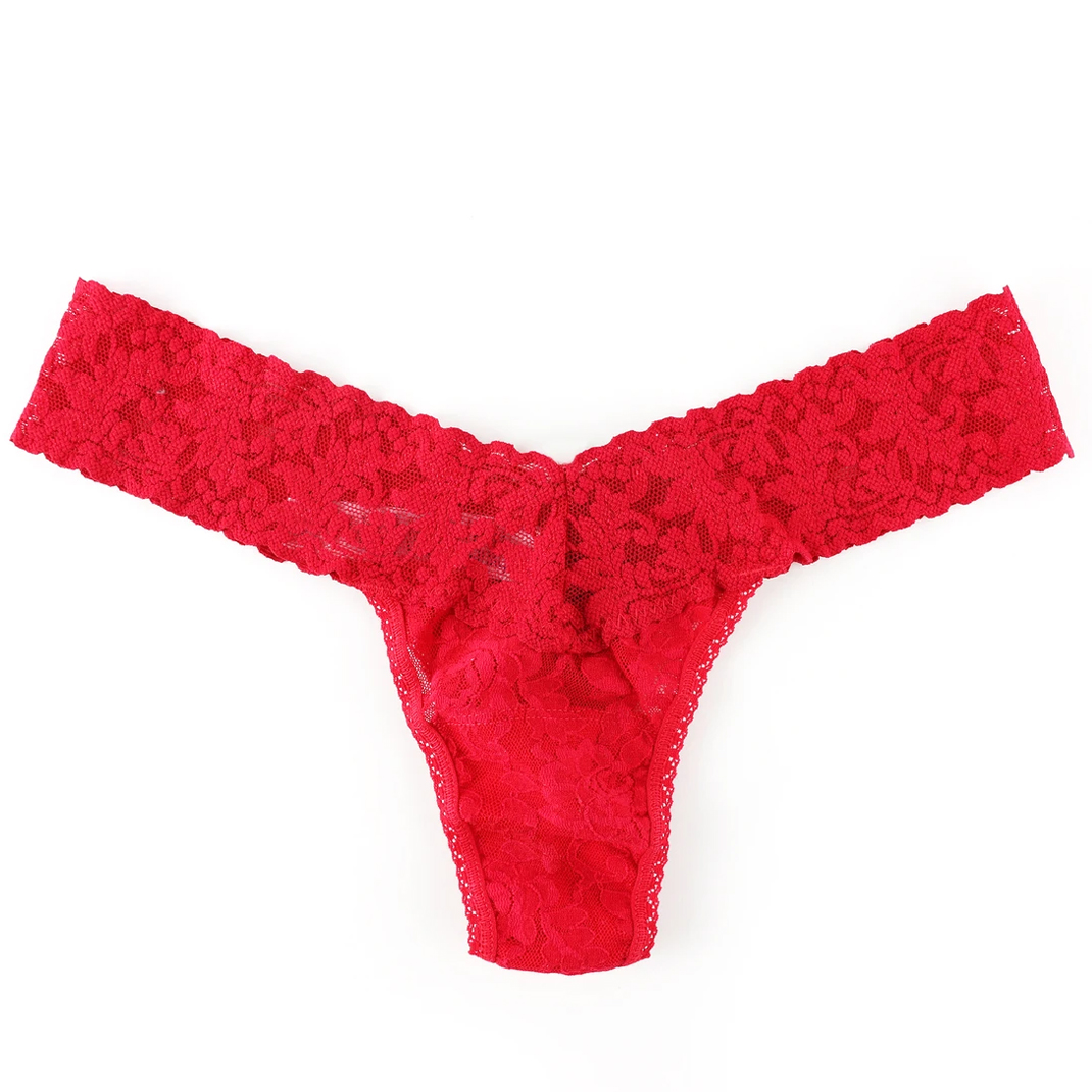 hanky-panky-4911-signature-lace-low-rise-thong-red hanky-panky-4911-signature-lace-low-rise-thong-red