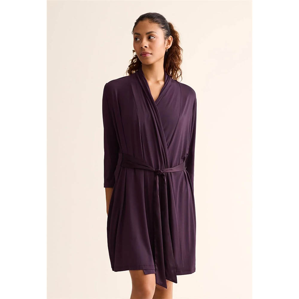 Fleur’t-lingerie-Iconic-Robe-vino-front