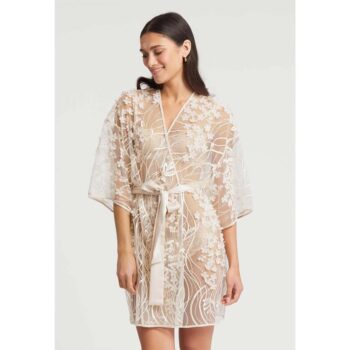 Rya Kiss Cover Up