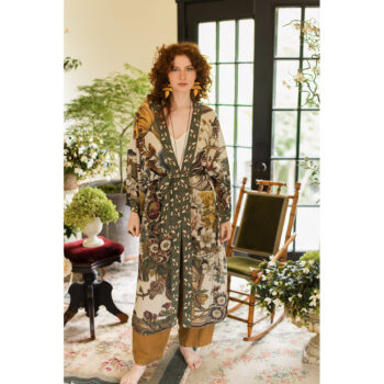 Sarah+Bowman+Portraits+-+Market+of+Stars+-+Love+Grows+Wild-82 copy Sarah+Bowman+Portraits+-+Market+of+Stars+-+Love+Grows+Wild-82 copy