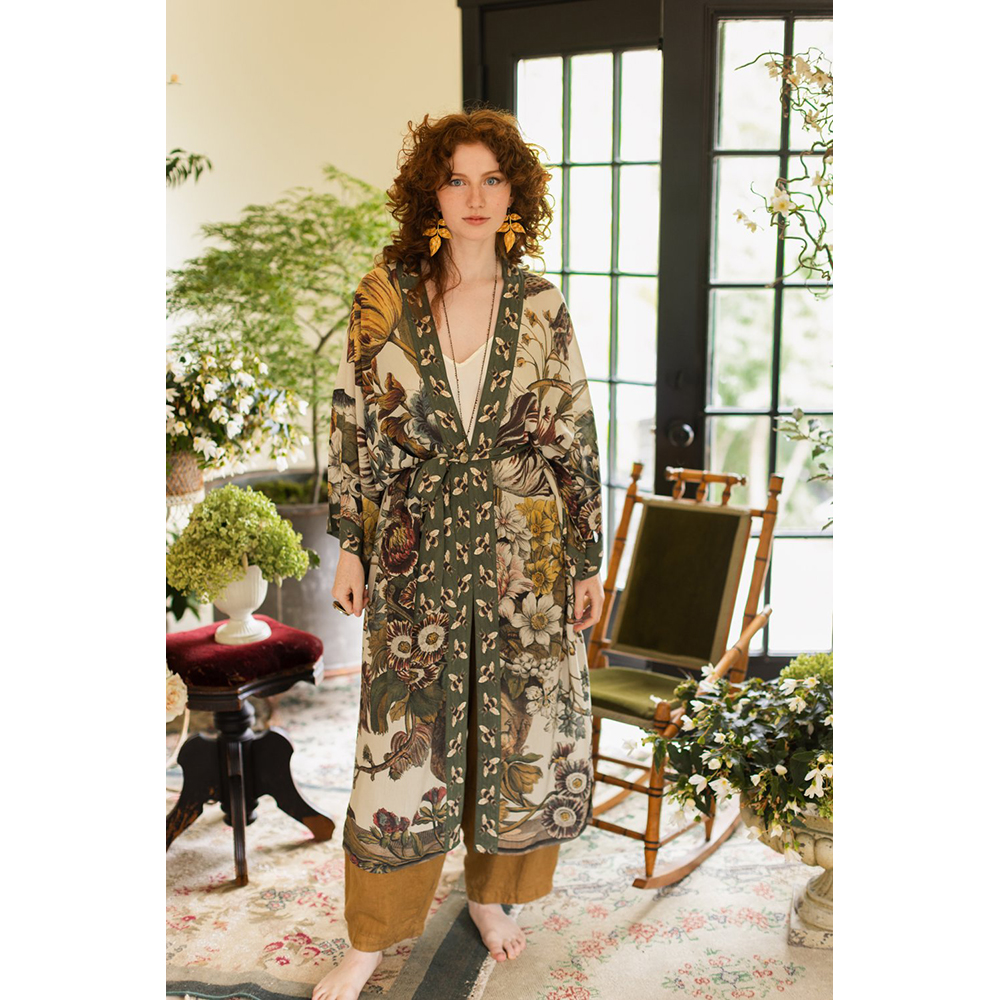 Sarah+Bowman+Portraits+-+Market+of+Stars+-+Love+Grows+Wild-82 copy Sarah+Bowman+Portraits+-+Market+of+Stars+-+Love+Grows+Wild-82 copy