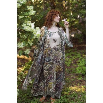 Sarah+Bowman+Portraits+-+Market+of+Stars+-+Love+Grows+Wild-b-5 copy Sarah+Bowman+Portraits+-+Market+of+Stars+-+Love+Grows+Wild-b-5 copy