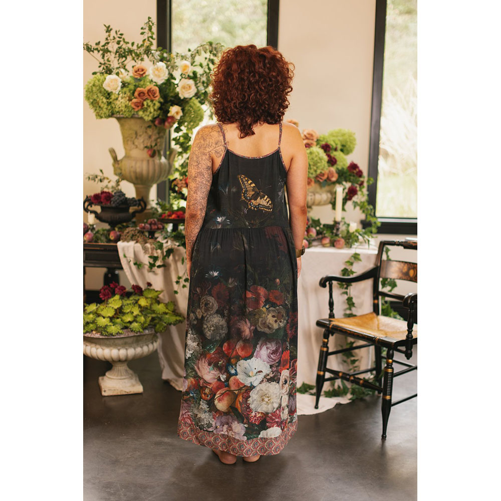 Sarah+Bowman+Portraits+-+Market+of+Stars+-+Feathers+of+Fancy-95 Sarah+Bowman+Portraits+-+Market+of+Stars+-+Feathers+of+Fancy-95