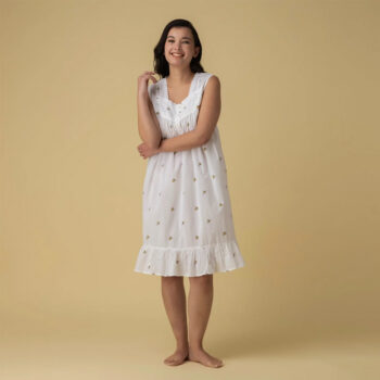 Mahogany Bees Short Gown
